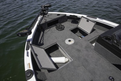 1750 Fish Hawk SC & WT  (JS - Jump seat)